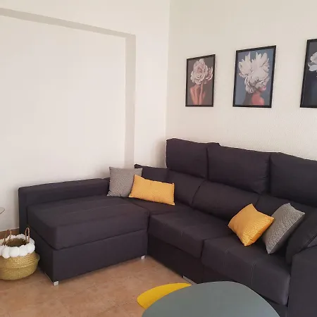 דירה Center *